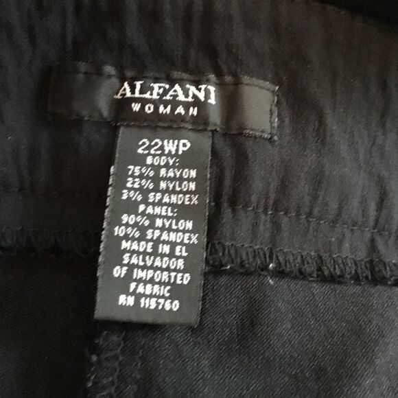 NWOT. Alfani Brand Women’s Slacks Size 22WP - Picture 6 of 6
